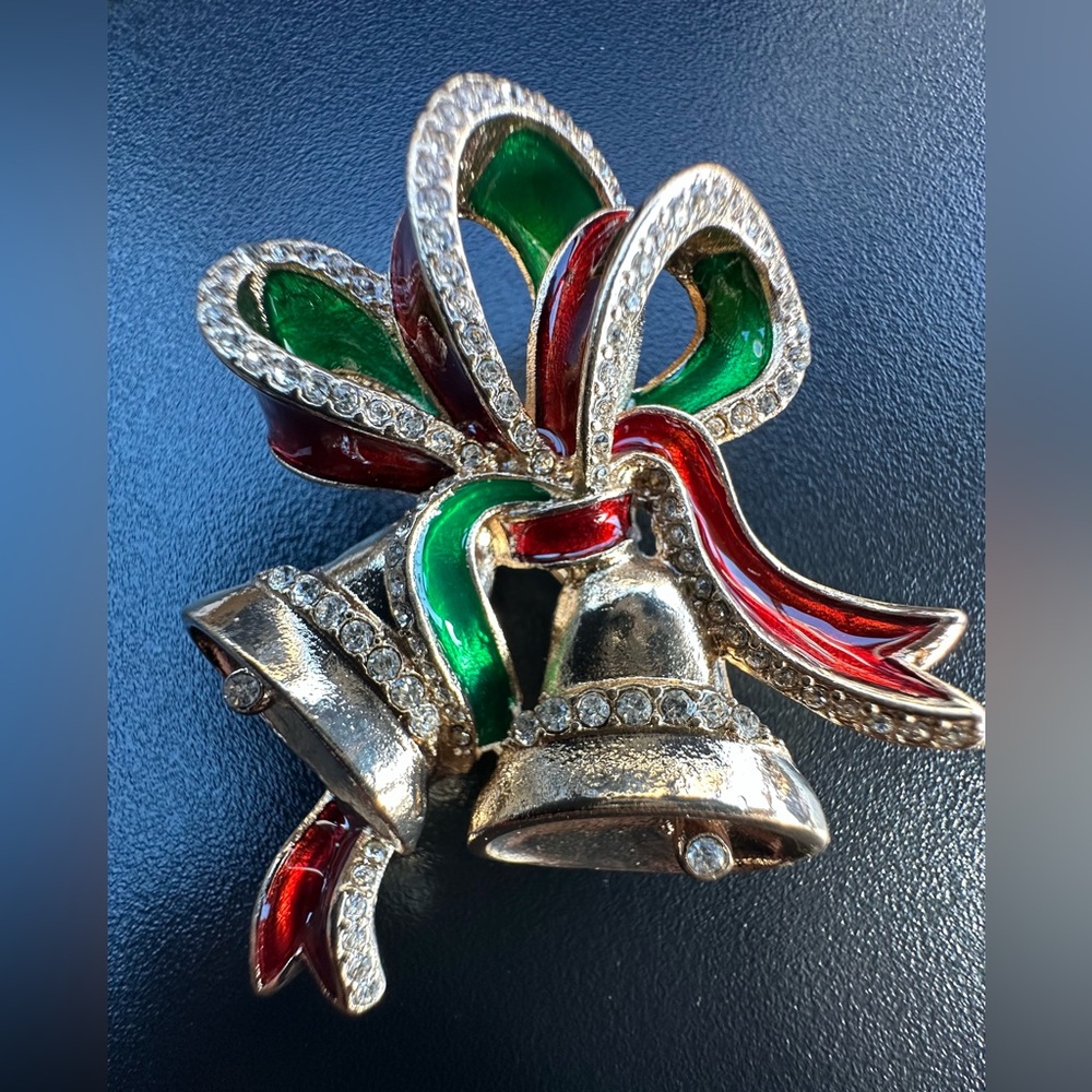 Avon Gold Tone Enamel Rhinestone Crystal Holiday Bells Brooch